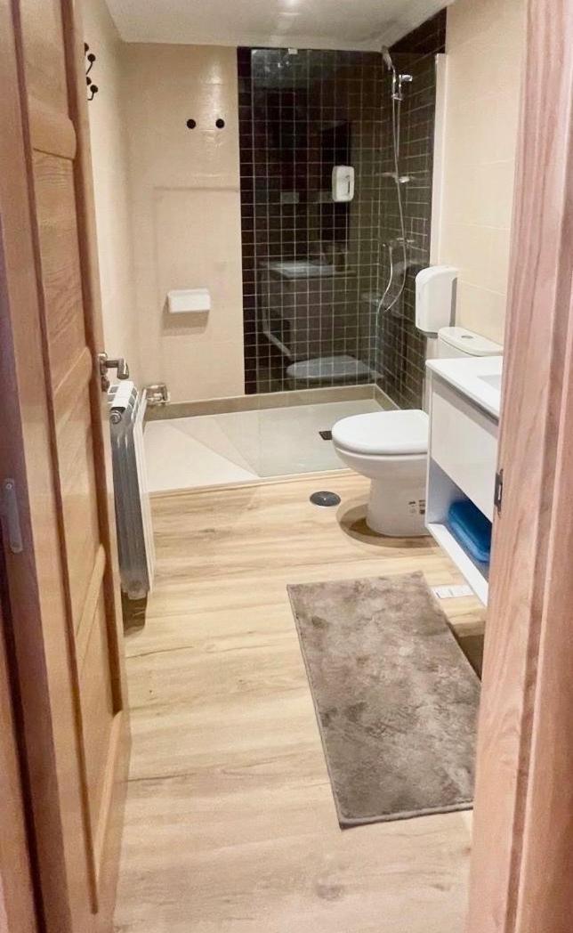 Quartier Vut-Le-1172 Apartment เลออน ภายนอก รูปภาพ